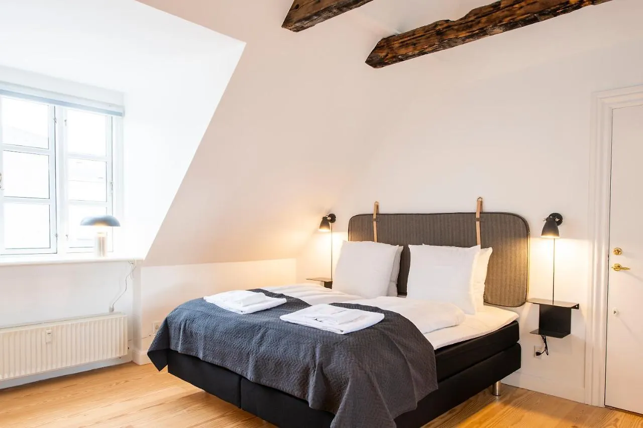 Town Hall Penthouse By Daniel&Jacob'S Copenhagen Denmark